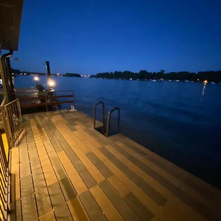 Apartament Santa Barbara River