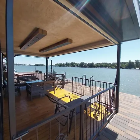 Santa Barbara River Belgrad